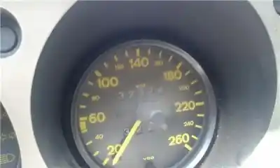 Vehículo de desguace porsche 944 2.5 del año 1987 con motor 