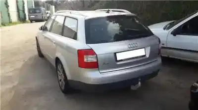 Veículo de Sucata AUDI A4 BERLINA (8E) 2.5 V6 24V TDI do ano 2002 alimentado AKE