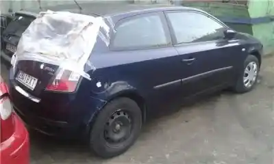 Scrapping Vehicle fiat stilo (192_) 1.9 jtd (192_xf1a) of the year 2002 powered 192 a3.000