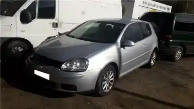 Veicolo di demolizione volkswagen golf v (1k1) 1.9 tdi dell'anno 2007 alimentato bxe