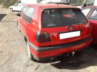 Veículo de Sucata VOLKSWAGEN GOLF III (1H1) 1.6 do ano 1996 alimentado AEK