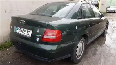 Veículo de Sucata AUDI A4 BERLINA (B5) 1.8 T do ano 2000 alimentado APU