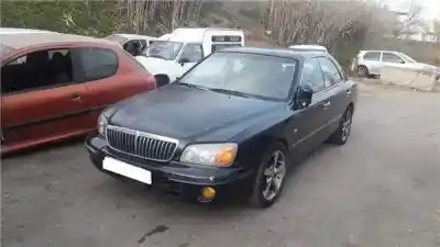 Veicolo di demolizione HYUNDAI XG 3.0 V6 GLS dell'anno 2000 alimentato 