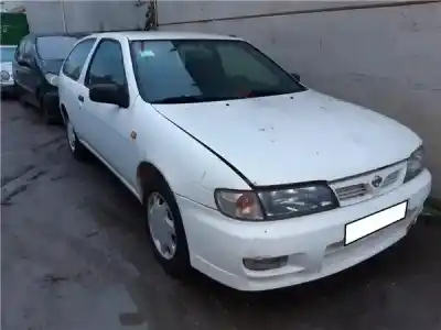 Veículo de Sucata NISSAN ALMERA (N15) 1.6 16V CAT do ano 1997 alimentado GA16