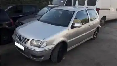 Утилизация автомобиля VOLKSWAGEN POLO BERLINA (6N2) 1.4 16V года 2000 питание AUA
