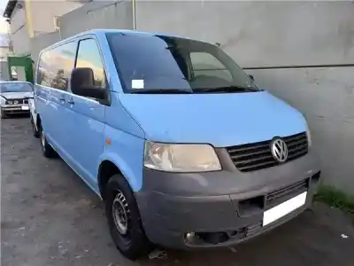 Vehículo de desguace VOLKSWAGEN T5 TRANSPORTER (7H) 2.5 Combi del año 2006 con motor AXD