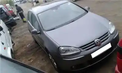 Veículo de Sucata VOLKSWAGEN GOLF V (1K1) 1.9 TDI do ano 2007 alimentado BXE