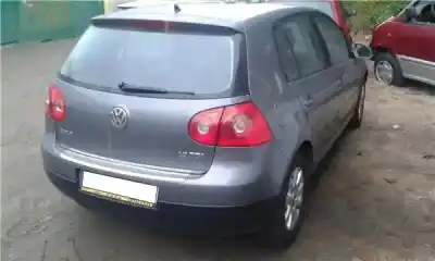 Sloopvoertuig volkswagen golf v (1k1) 1.9 tdi van het jaar 2007 aangedreven bxe