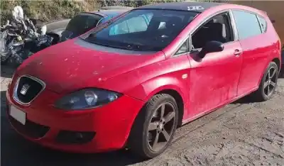 Veículo de Sucata SEAT LEON (1P1) 1.9 TDI do ano 2006 alimentado BXE