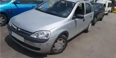 Veicolo di demolizione OPEL CORSA F (P2JO) 1.2 (68) dell'anno 2003 alimentato Z 12 XE