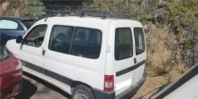 Veículo de Sucata CITROEN BERLINGO First Combi 1.6 HDi 75 SX do ano 2007 alimentado 9HW (DV6BTED4)