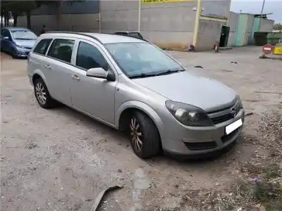 Vehicul casat OPEL ASTRA H SEDÁN (A04) 1.6 (L69) al anului 2005 alimentat Z 16 XEP