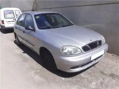 Scrapping Vehicle DAEWOO LANOS (KLAT) 1.5 of the year 2000 powered A15SMS