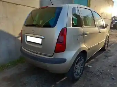 Veicolo di demolizione lancia musa (184) 1.4 cat dell'anno 2004 alimentato 843 a 1.000