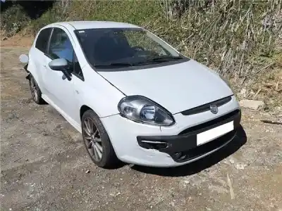 Veículo de Sucata FIAT III EVO PUNTO (199) 1.4 Dynamic do ano 2010 alimentado 955A6000