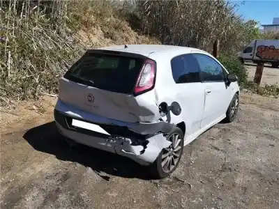 Veículo de Sucata fiat iii evo punto (199) 1.4 dynamic do ano 2010 alimentado 955a6000