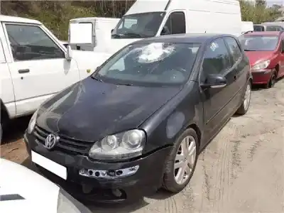 Veículo de Sucata volkswagen golf v (1k1) 2.0 tdi 16v do ano 2006 alimentado bkd