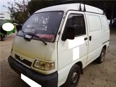 Veicolo di demolizione PIAGGIO PORTER FURGÓN 1.3 16V dell'anno 2001 alimentato HC