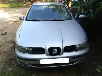 Veículo de Sucata SEAT LEON (1M1) 1.9 TDI do ano 2003 alimentado ASV