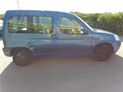 Здавання транспортного засобу peugeot                                            partner combispace (5f)                                                                                                                                                                                                                                    2.0 hdi                                                                                                                                                                                                                                                    року 2003 потужний rhy (dw10td)