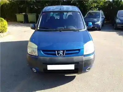 Здавання транспортного засобу peugeot                                            partner combispace (5f)                                                                                                                                                                                                                                    2.0 hdi                                                                                                                                                                                                                                                    року 2003 потужний rhy (dw10td)
