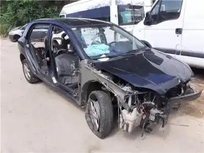 Veículo de Sucata toyota corolla (_e12_) 2.0 d-4d (cde120_) do ano 2006 alimentado 1cd-ftv