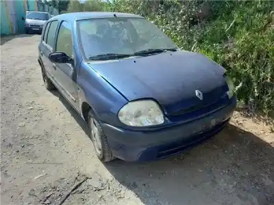 Утилизация автомобиля RENAULT CLIO II (XBO) 1.4 16V 98cv года 2000 питание E7J 780