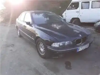 Sloopvoertuig BMW SERIE 5 BERLINA (E39) 2.0 520d van het jaar 2000 aangedreven M47 D20