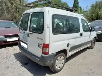 Veículo de Sucata citroen berlingo first combi 1.6 hdi 75 sx do ano 2010 alimentado 9hw (dv6bted4)