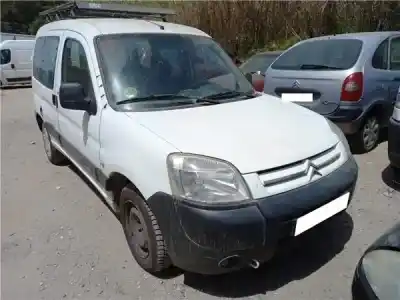 Veículo de Sucata CITROEN BERLINGO First Combi 1.6 HDi 75 SX do ano 2010 alimentado 9HW (DV6BTED4)
