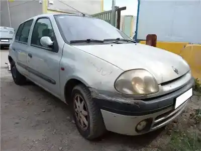 Scrapping Vehicle RENAULT CLIO II FASE II (B/CB0) 1.4 16V of the year 2000 powered K4J 700