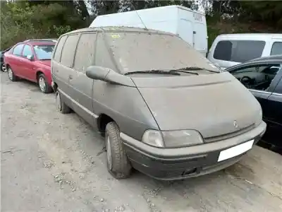 Scrapping Vehicle RENAULT ESPACE II (J63) 2.9 V6 RXE of the year 1992 powered 