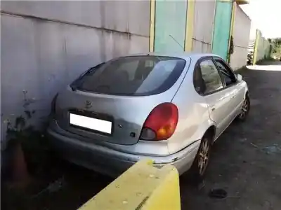 Sloopvoertuig toyota corolla (e11) 1.8 1.9 d linea terra van het jaar 2001 aangedreven 