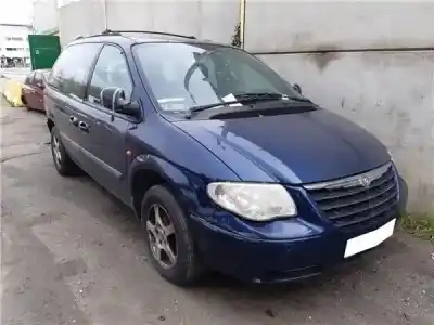 Veicolo di demolizione chrysler voyager (rg) 2.5 crd lx dell'anno 2004 alimentato 