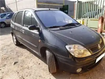 Здавання транспортного засобу RENAULT SCENIC I (JA...) 2.0 16V RX4 року 2002 потужний F4R 740