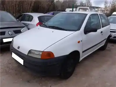 Vehicul casat FIAT PUNTO I BERLINA (176) 75 1.2 al anului 1996 alimentat 176 A8.000