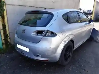 Véhicule à la ferraille seat                                               leon (1p1)                                                                                                                                                                                                                                                 2.0 tdi 16v                                                                                                                                                                                                                                                de l'année 2007 alimenté bkd