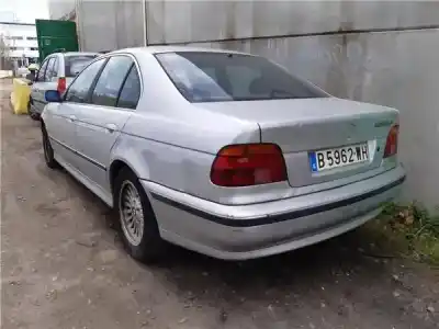 Sloopvoertuig bmw serie 5 berlina (e39) 2.0 520d van het jaar 1998 aangedreven 