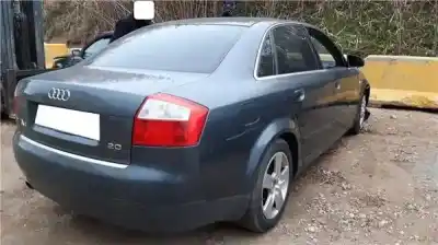 Veículo de Sucata AUDI A4 BERLINA (8E) 2.0 do ano 2001 alimentado ALT