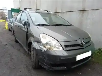 Sloopvoertuig TOYOTA COROLLA VERSO (R1) 2.0 D-4D Sol van het jaar 2005 aangedreven 1CD-FTV