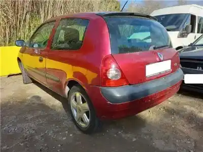 Scrapping Vehicle renault clio ii fase ii (b/cb0) 1.2 authentique of the year 2002 powered d4f b7