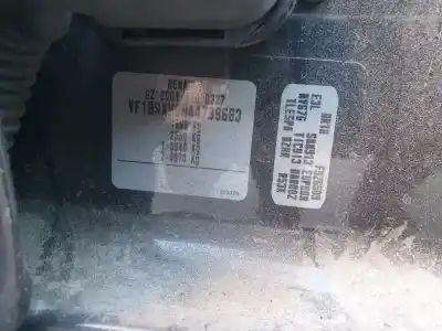 Здавання транспортного засобу renault clio iii authentique року 2011 потужний 