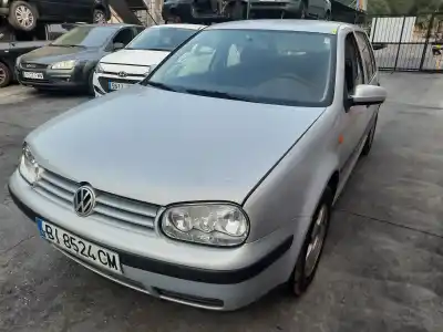 Scrapping Vehicle VOLKSWAGEN GOLF IV BERLINA (1J1) Básico of the year 1999 powered AKL