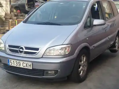 Veículo de Sucata OPEL ZAFIRA A Elegance do ano 2004 alimentado Y20DTH