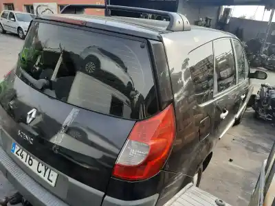 Scrapping Vehicle RENAULT SCENIC II Grand Luxe Dynamique 120 CV / 88 KW of the year 2004 powered F9Q