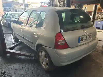 Здавання транспортного засобу RENAULT CLIO II FASE I (B/CBO) 1.4 16V Tech-Run 98 CV / 72 KW року 2004 потужний K4J7