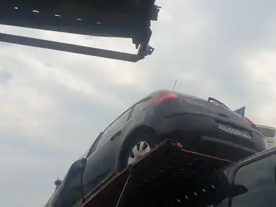 Veículo de Sucata CITROEN C4 BERLINA SX do ano 2005 alimentado 9HX