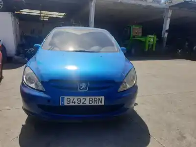 Veículo de Sucata peugeot 307 (s1) xs do ano 2001 alimentado rhy