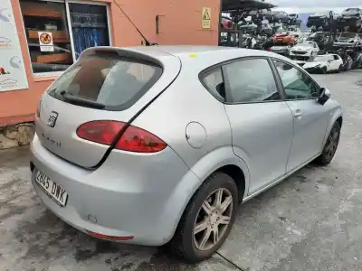 Veículo de Sucata seat leon (1p1) 2.0 tdi 16v do ano 2006 alimentado bkd