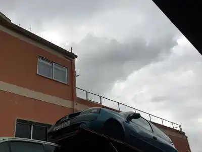 Утилизация автомобиля renault clio ii fase ii (b/cb0) authentique 58 cv / 43 kw года 2005 питание d7f